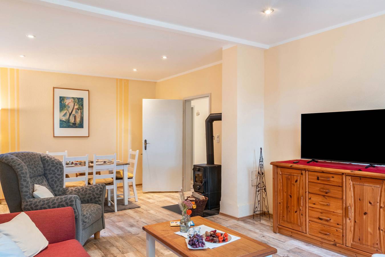 Holiday Home 'Ferienhaus, 110qm, 3 Schlafzimmer' with Shared Terrace, Shared Garden and Wi-Fi in Wangermeer, Wangerland