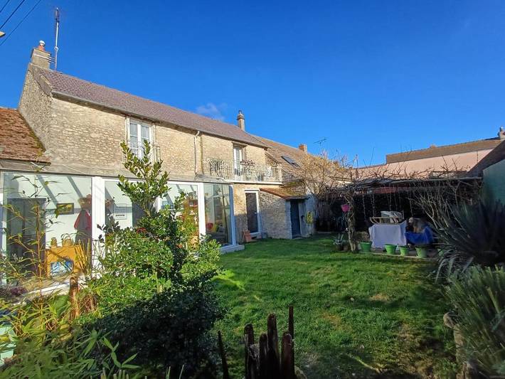Chambre d’hôte pour 3 personnes, avec Terrasse ainsi que Jardin et Vue