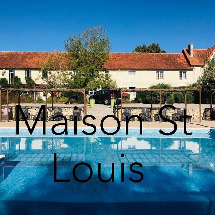 Location de vacances pour 11 personnes, avec Terrasse ainsi que Jardin et Piscine à Passirac - 4