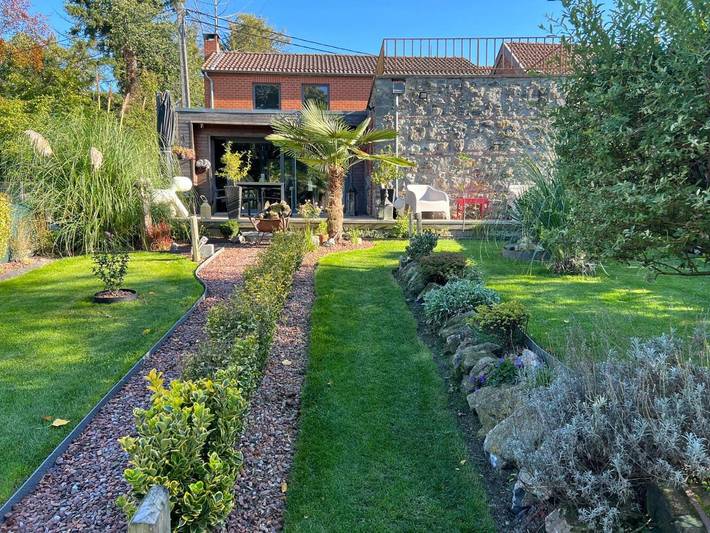Maison de vacances pour 4 personnes, avec Terrasse ainsi que Jardin et Vue dans Montignies-Lez-Lens
