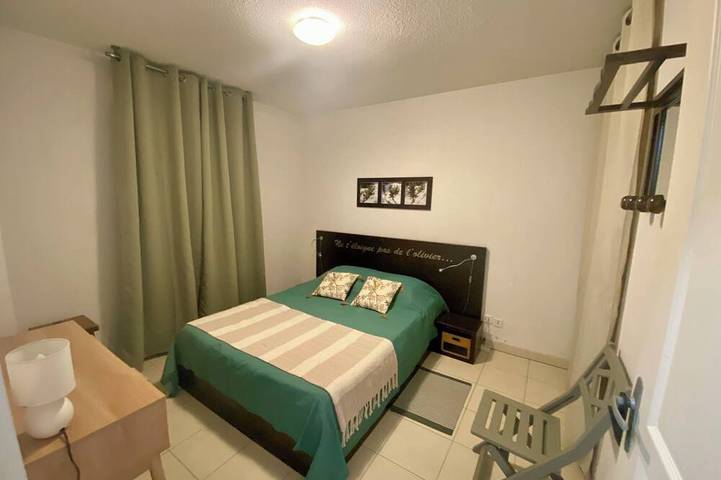 Gîte pour 4 personnes, avec piscine et jardin à Azille - 2