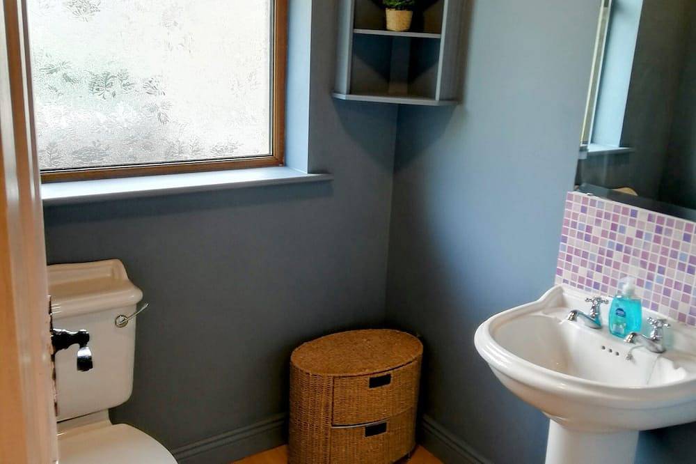 Spacious, private country home 30 mins from Dublin in County Kildare