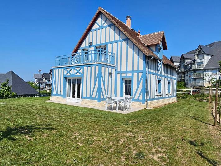 Villa pour 8 personnes, avec terrasse ainsi que jardin et vue à Deauville