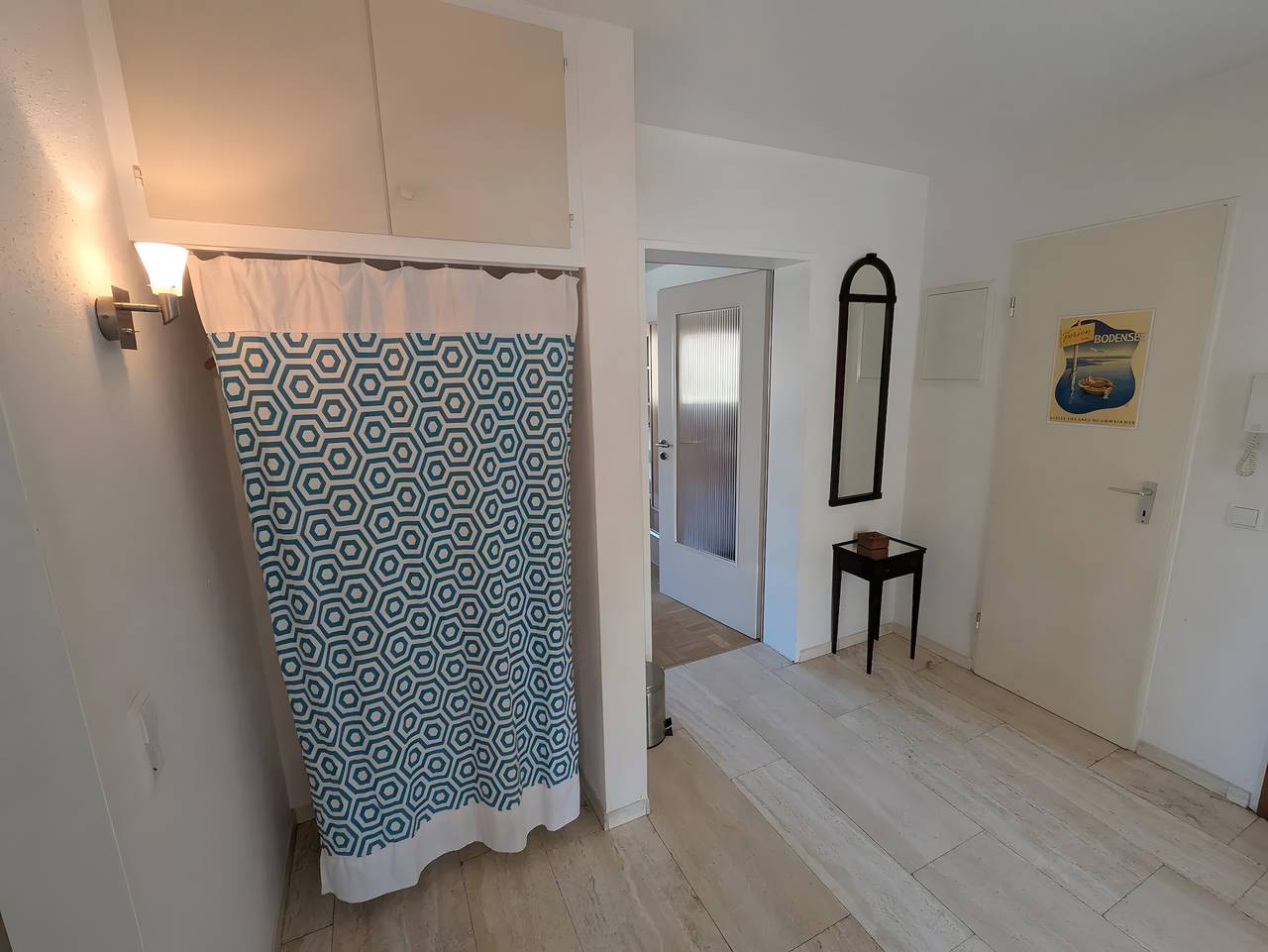 Entire apartment, Apartment 'Seeblick' with Lake View, Private Garden and Wi-Fi in Konstanz, Obersee (Bodensee)