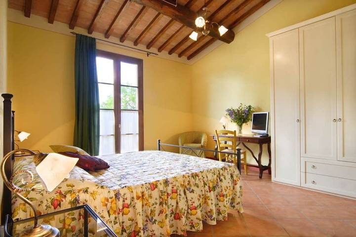 Limone - Casale il Boschetto - Jacuzzi & Fitness Open Air in Certaldo, Chianti