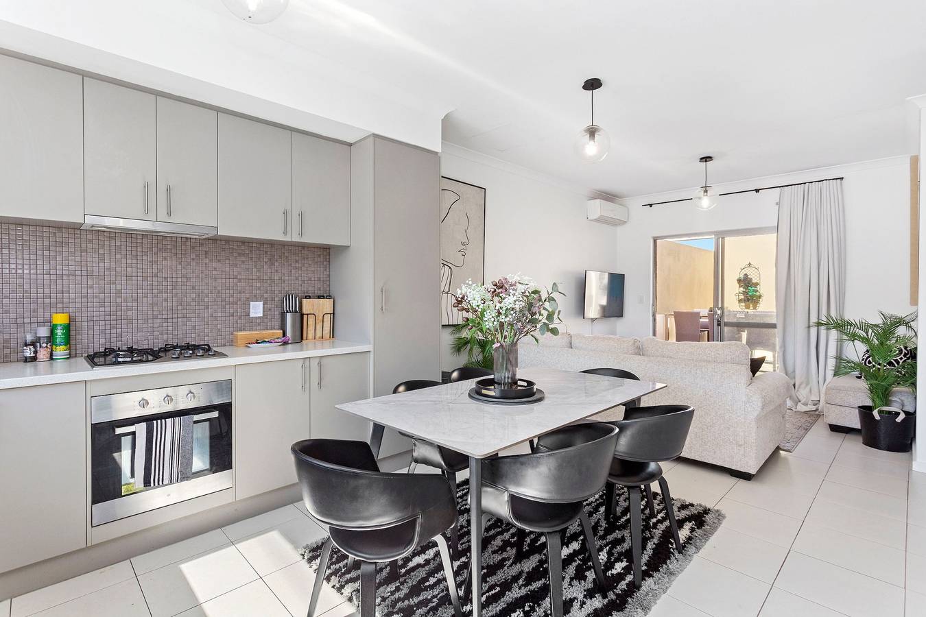 Best Location Armadale Sleeps 6 in Perth, Western Australia