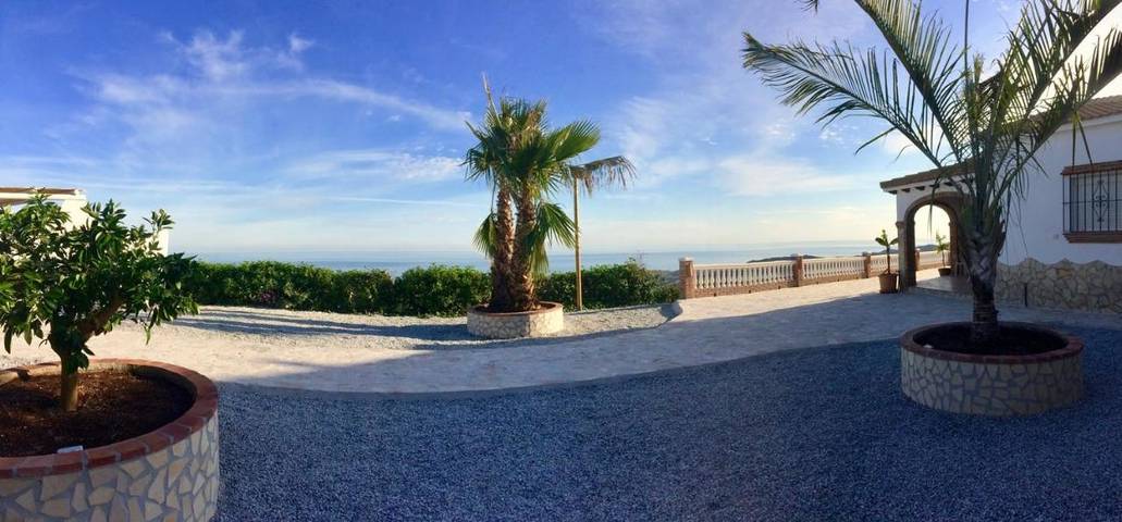 Casa rural para 5 personas, con vistas y vistas al lago además de piscina y jardín, Se admiten mascotas en Vélez-Málaga - 3