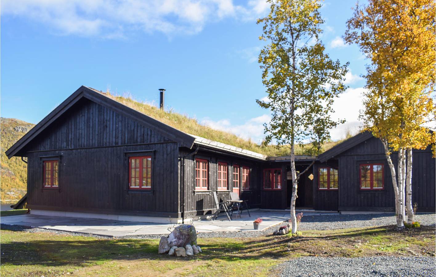 Ferienhaus für 14 Personen mit Garten in Vinje