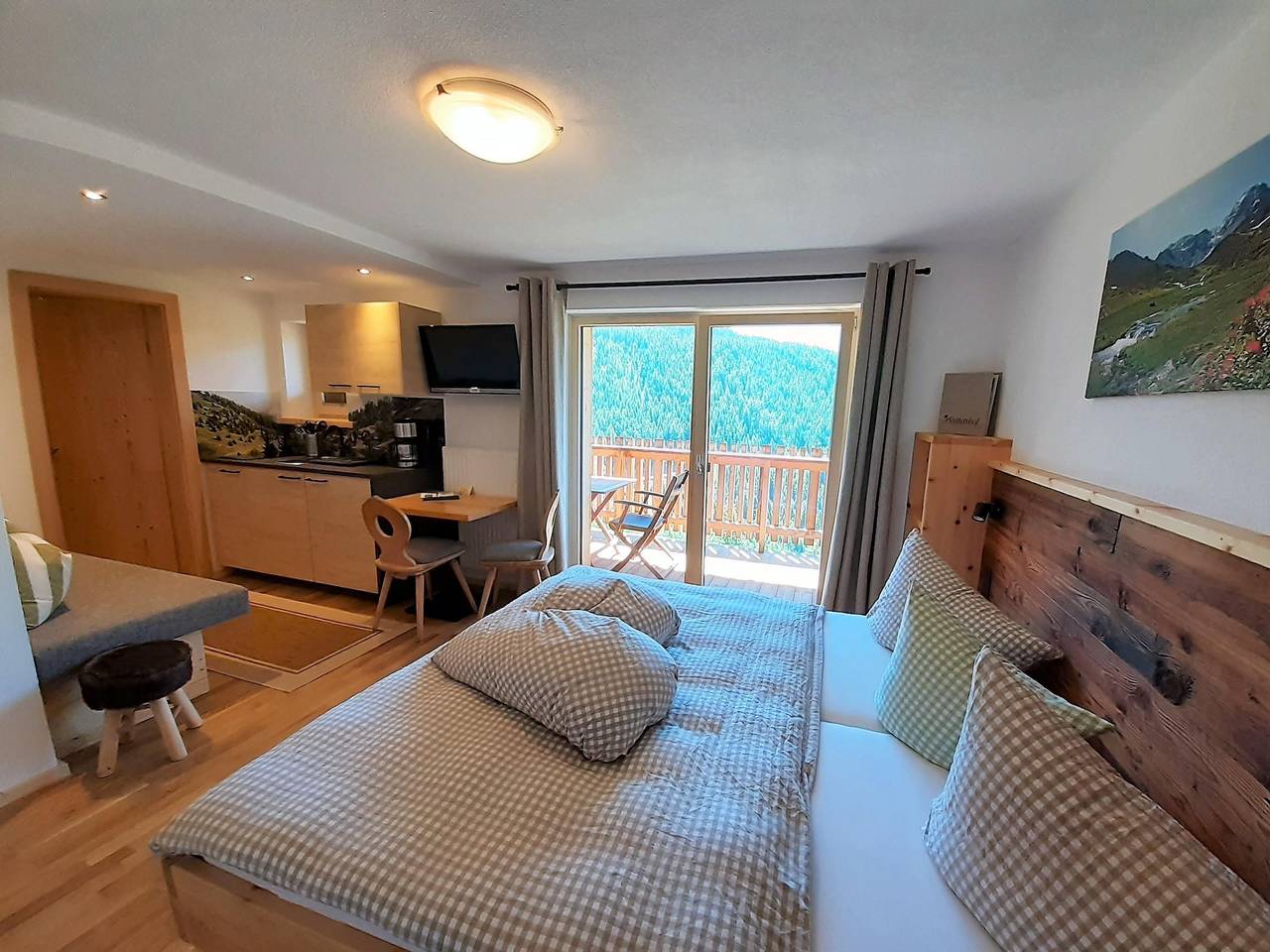 Ganze Ferienwohnung, Studio Tessadina mit Balkon in Stubaier Alpen, Umhausen