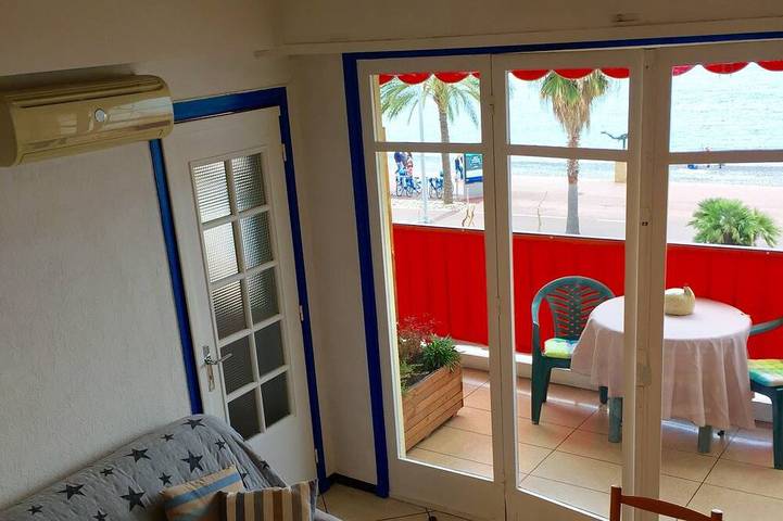 Location de vacances pour 4 personnes, avec jacuzzi et balcon dans Cros de Cagnes