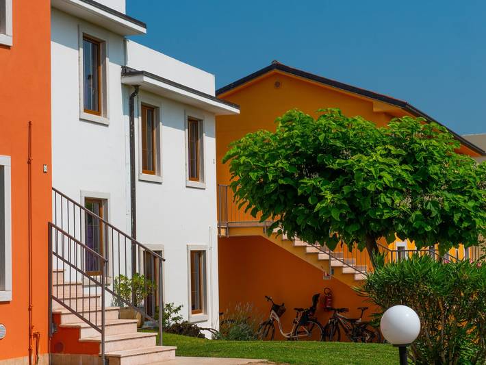 Ferienwohnung für 6 Personen, mit Balkon und Pool in Castelnuovo del Garda