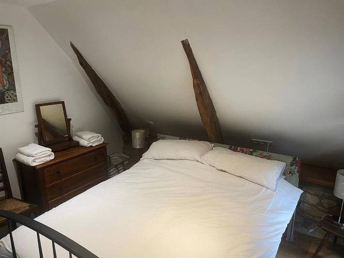 Location de vacances pour 6 personnes, avec vue et jardin à Langoëlan - 3