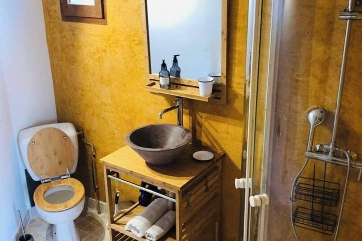 Gîte pour 4 personnes, avec jardin ainsi que balcon et piscine à Plazac - 4