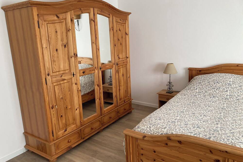 Ganze Wohnung, Gemütliche Ferienwohnung am romantischen Rheintal in Vallendar, Osteifel