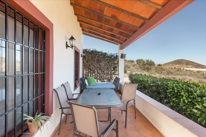 Landhaus 'La Tinaja' mit Bergblick, Wi-Fi und Klimaanlage in Fuente Alamo de Murcia, Costa Cálida