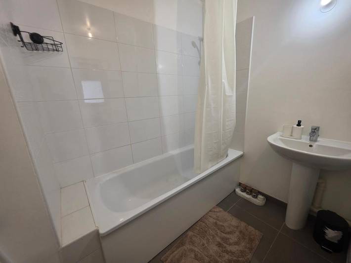 Gîte pour 2 personnes, avec terrasse ainsi que jardin et jacuzzi à Brou-sur-Chantereine - 3