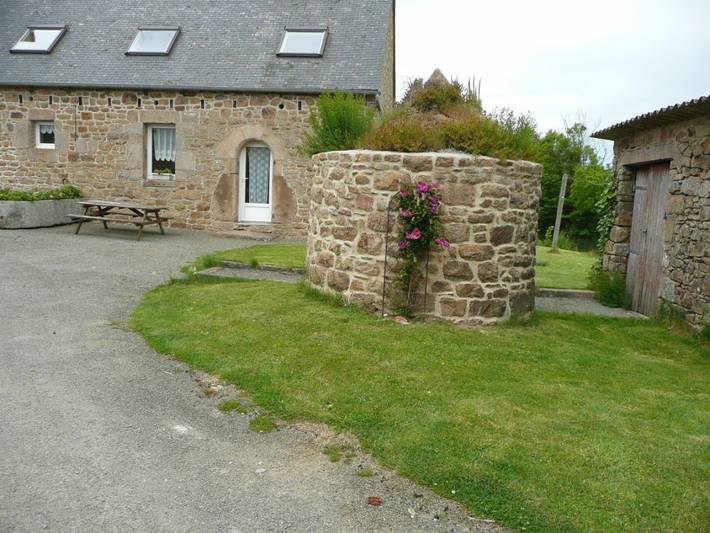Gîte pour 4 personnes, avec Jardin à Louannec