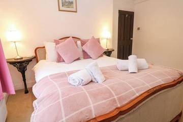 Cottage for 8 People in Derbyshire, Midlands, Photo 2