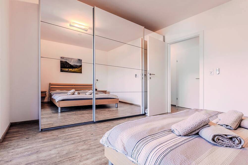 Ganze Wohnung, Mountainpenthouse - lovely apartment with Wifi in the middle of mountains in Imst, Tiroler Oberland