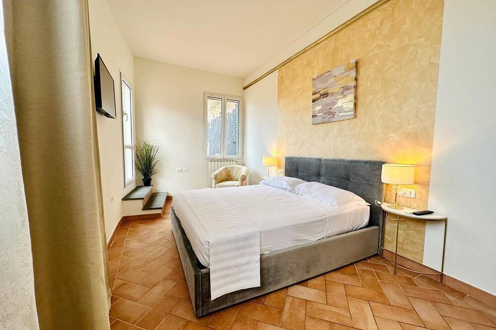 Terrace Studio   Apartment with panoramic terrace in Florence, Province de Florence