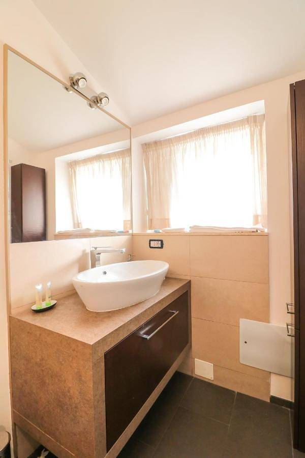 Superior Triple Room with Private External Bathroom in Posillipo, Napoli
