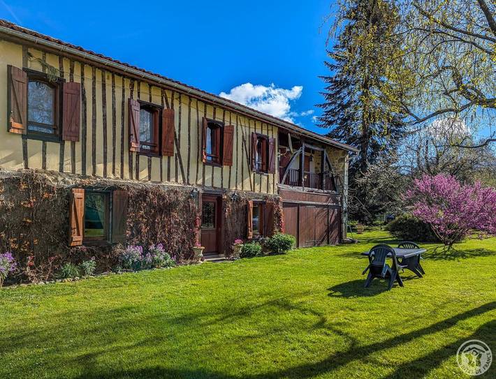 Gîte pour 5 personnes, avec Balcon et Jardin