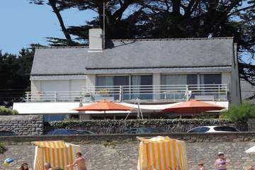 Gîte pour 4 personnes, avec balcon et jardin dans Plage de la Légenèse