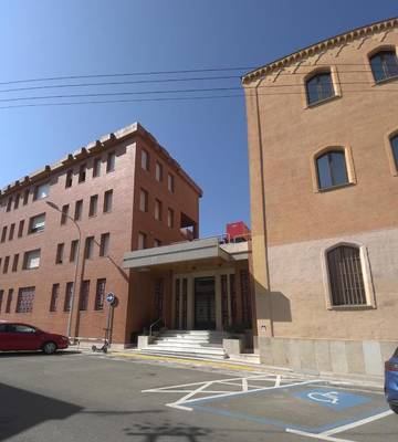 Cottage pour 4 personnes, avec vue et jardin à Tortosa