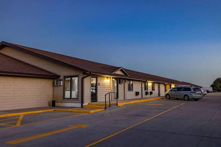 Hôtel pour 2 personnes, avec jacuzzi et piscine, animaux acceptés à Valentine - 4