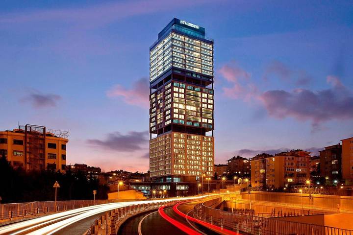 Hotel für 3 Personen, mit Whirlpool und Terrasse sowie Garten und Pool