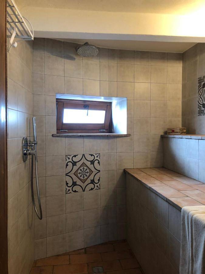 Small Double Room in Capovalle, Garda Mountains