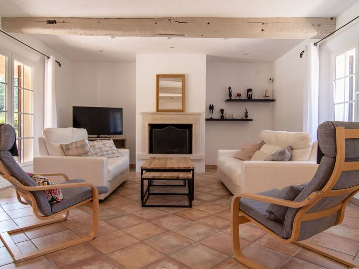 Location de vacances pour 8 personnes, avec jardin et piscine à Callian - 3