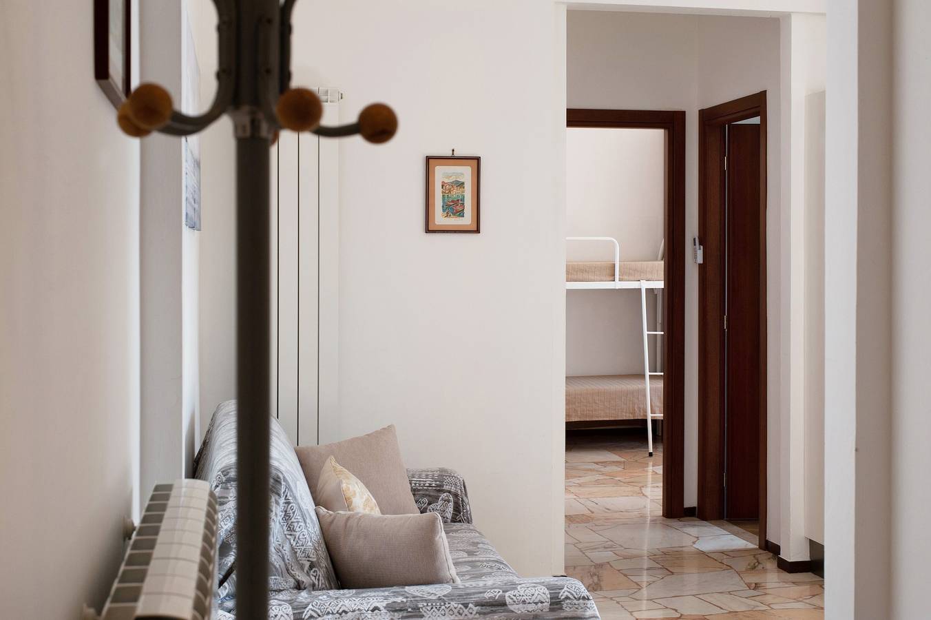 Appartamento intero, Appartamento "Bilocale Corosu con 2 balconi" con Balcone & A/C in Varazze (Città), Varazze