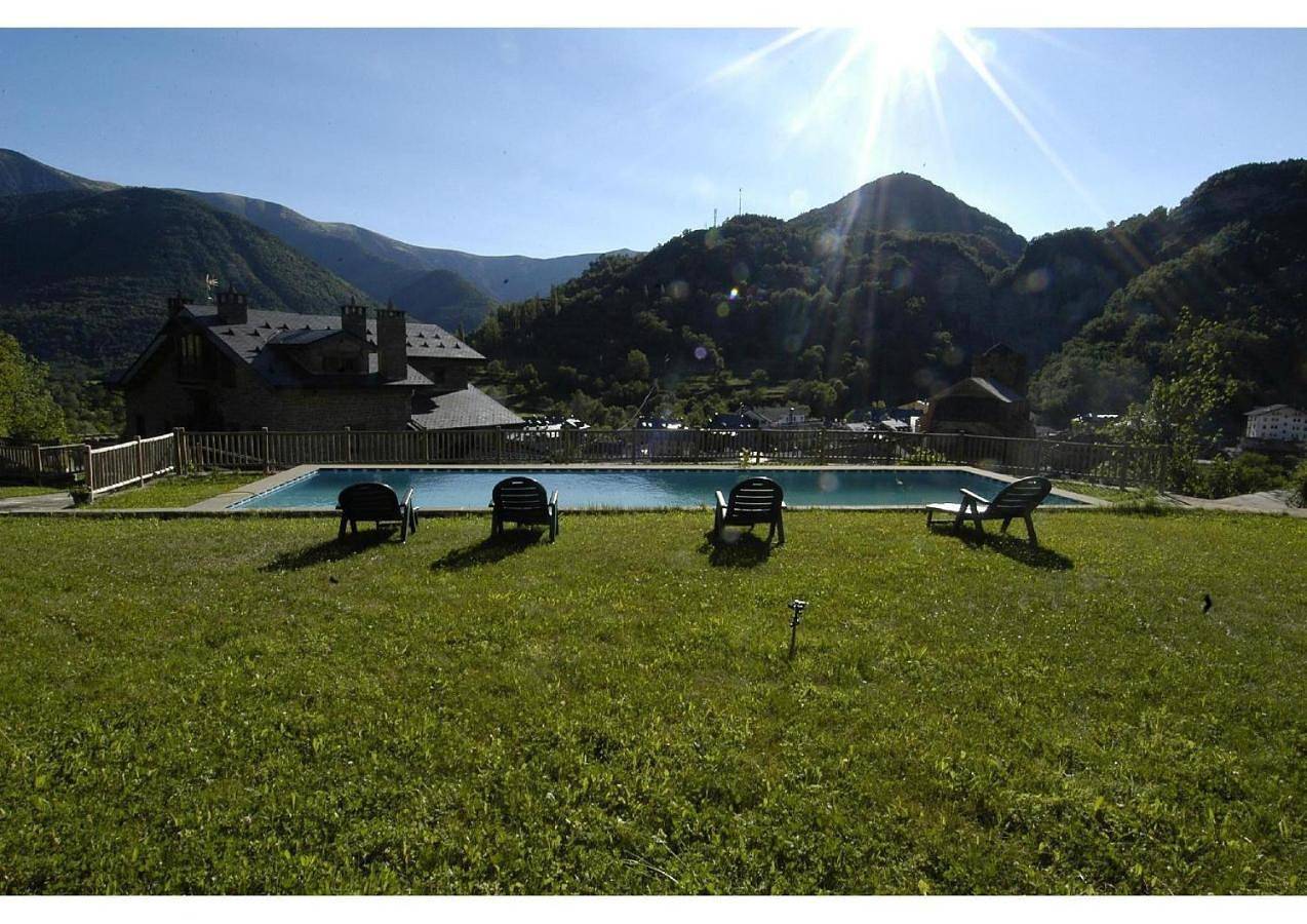 Hotel Rural El Portón de Murillo in Ordesa valley, Broto
