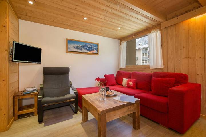 Ferienwohnung für 7 Personen, mit Balkon und Kinderpool in Chamonix