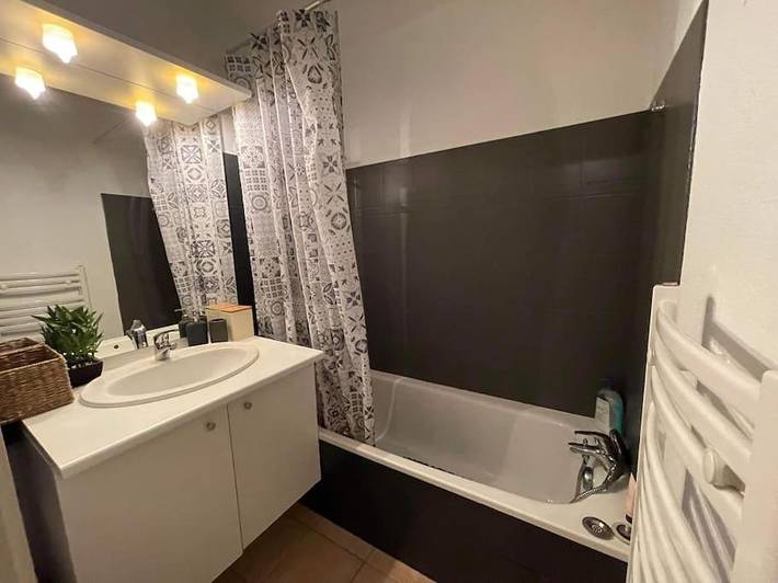 Gîte pour 4 personnes, avec terrasse et piscine à L'Union - 3