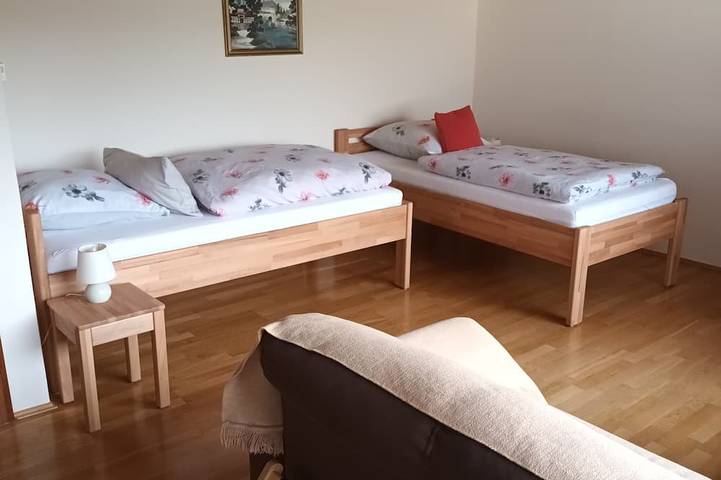 Ferienwohnung für 2 Personen, mit Balkon in Büdingen