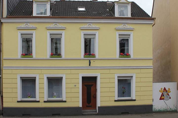 Ferienwohnung für 3 Personen, mit Garten und Terrasse in Duisburg