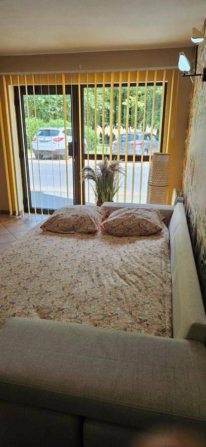 Gîte pour 6 personnes, avec vue et vue sur le lac à Prémilhat - 2