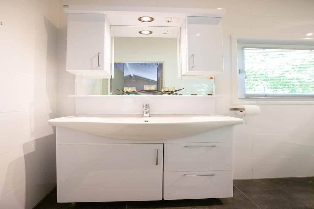 Lodge in Brabant met overdekt terras in Oirschot, Noord-Brabant