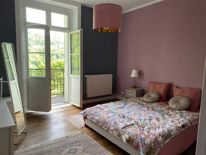 Maison d’hôte pour 8 personnes, avec jardin et sauna ainsi que jacuzzi et piscine dans le Cantal - 4