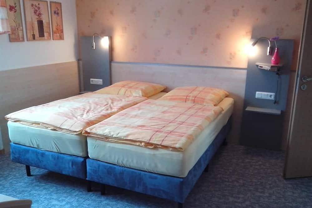 Ganze Wohnung, Studio Apartment - Junipro Apartments Haustadt in Beckingen, Saar-Nahe-Bergland