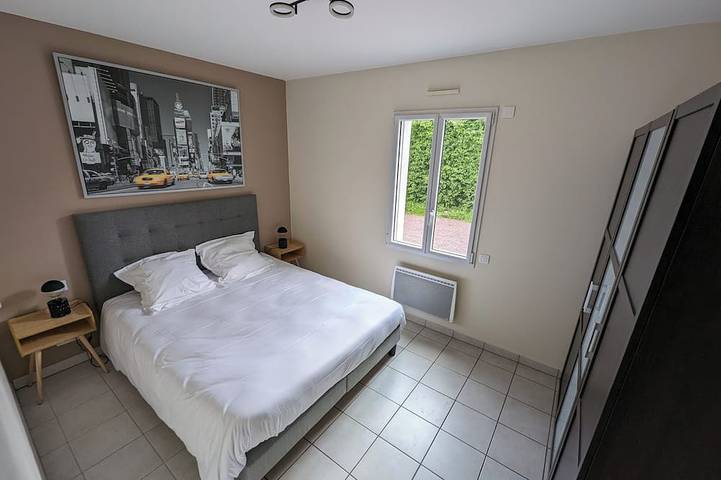 Location de vacances pour 15 personnes, avec jacuzzi ainsi que jardin et sauna, animaux acceptés à Marcey-les-Grèves - 4