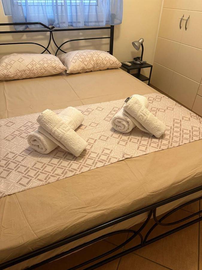 Location de vacances pour 4 personnes, avec Balcon ainsi que Terrasse et Vue dans Perdika - 3