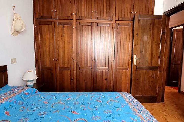 Gîte pour 4 personnes, avec balcon et jardin à Cannigione - 2