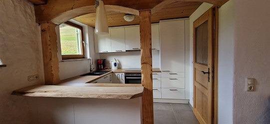 Ganze Ferienwohnung, Ferienwohnung Bergwald inkl. Chiemgaukarte - Ferienwohnung 80qm, 2 Schlafz., Wohnz., 2 Badezi, Kachelofen, Wintergarten in Ruhpolding, Bayerische Alpen