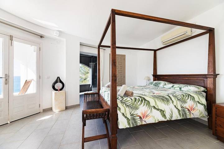 Maison d’hôte pour 4 personnes, avec piscine et vue ainsi que jardin et terrasse à Jávea - 4