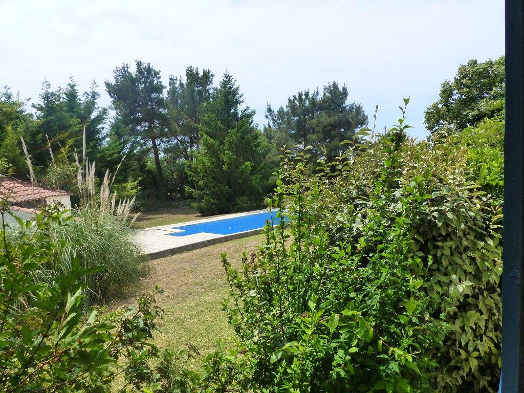 Maison avec piscine sur 2600 m² de terrain in Béziers, Côte d'Améthyste