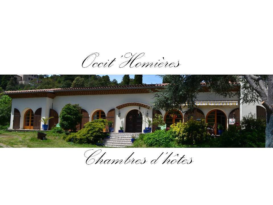 Occit'Homières - Chambre Caroux in Saint-Pons-de-Thomières, Région de Béziers