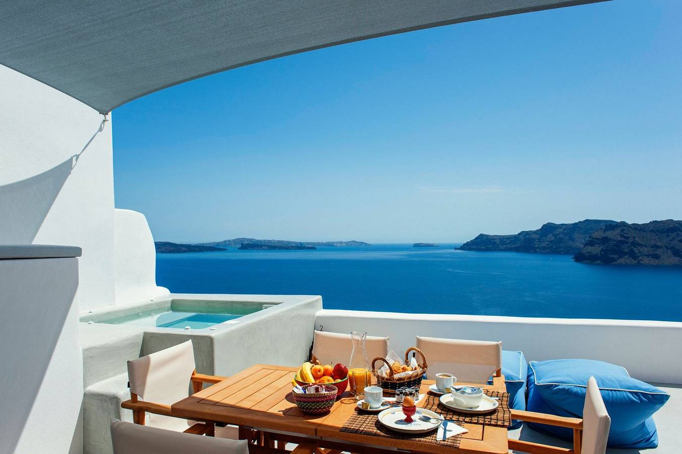 Villa für 6 Personen mit Balkon in Ormos Ammoudiou, Oia